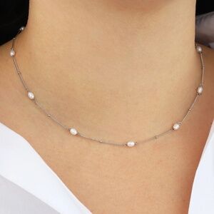 Blue Ruby / Quiet Icon - Oval Pearl Station Necklace